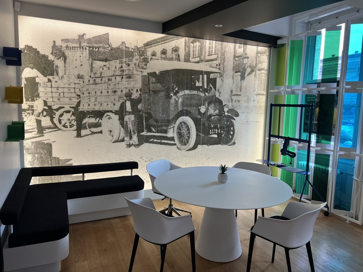 Bureau accueil client