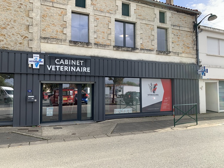 Création du cabinet de Chasseneuil - Extérieur