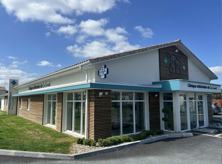 La façade de la clinique