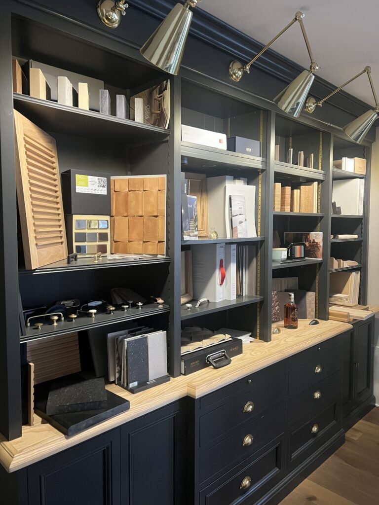 Le meuble "échantillon"