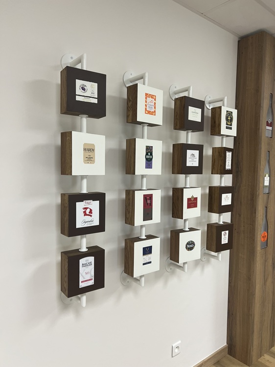 Réalisation de l'accueil/showroom