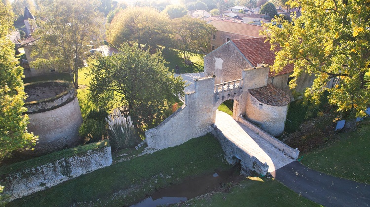 Domaine du Château de Dercie